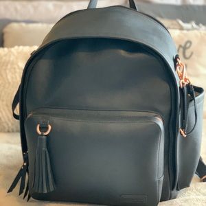 Skip Hop Greenwich in Black! NWOT!